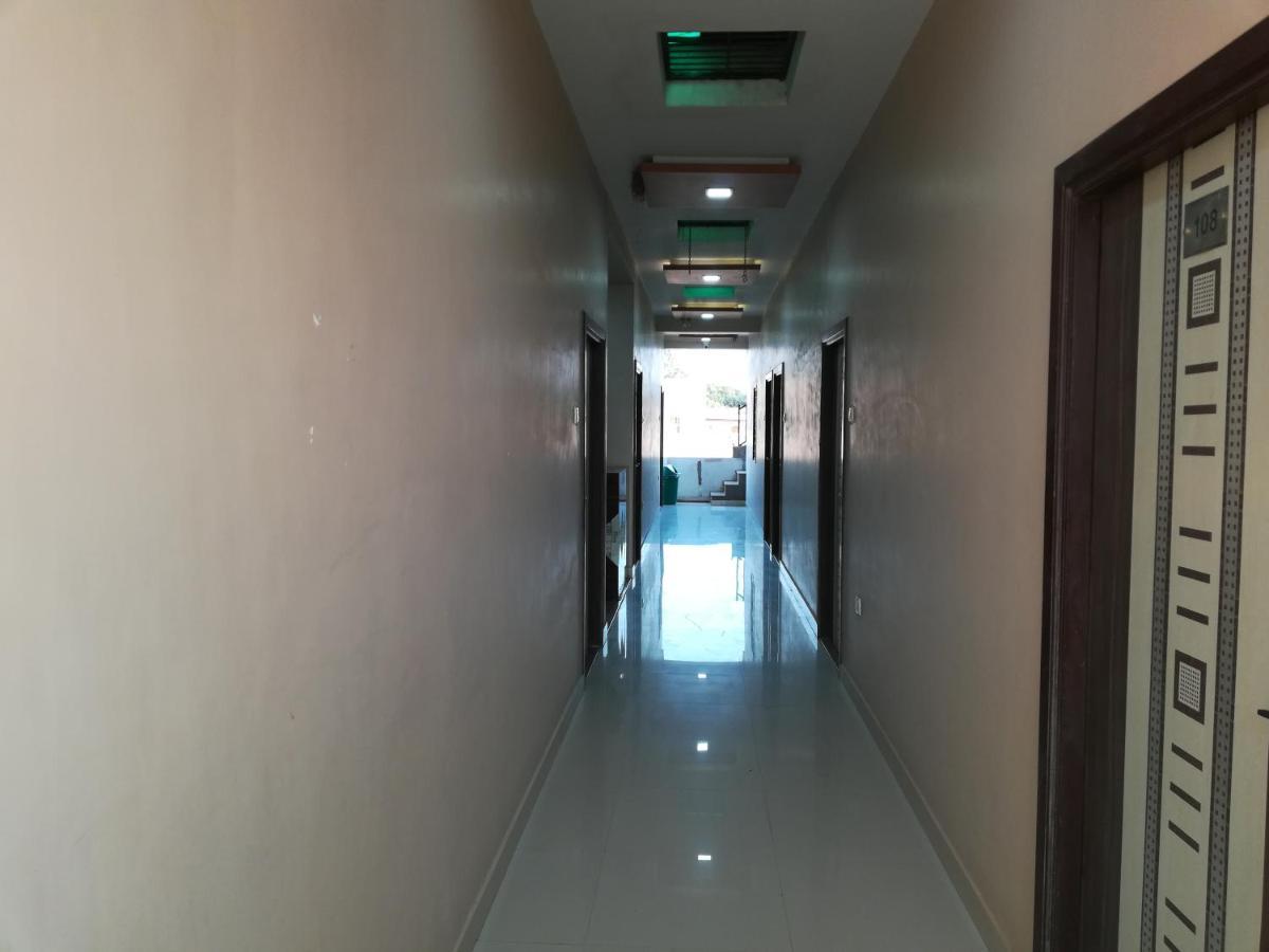 Hotel Shiv Regency Kukma Extérieur photo